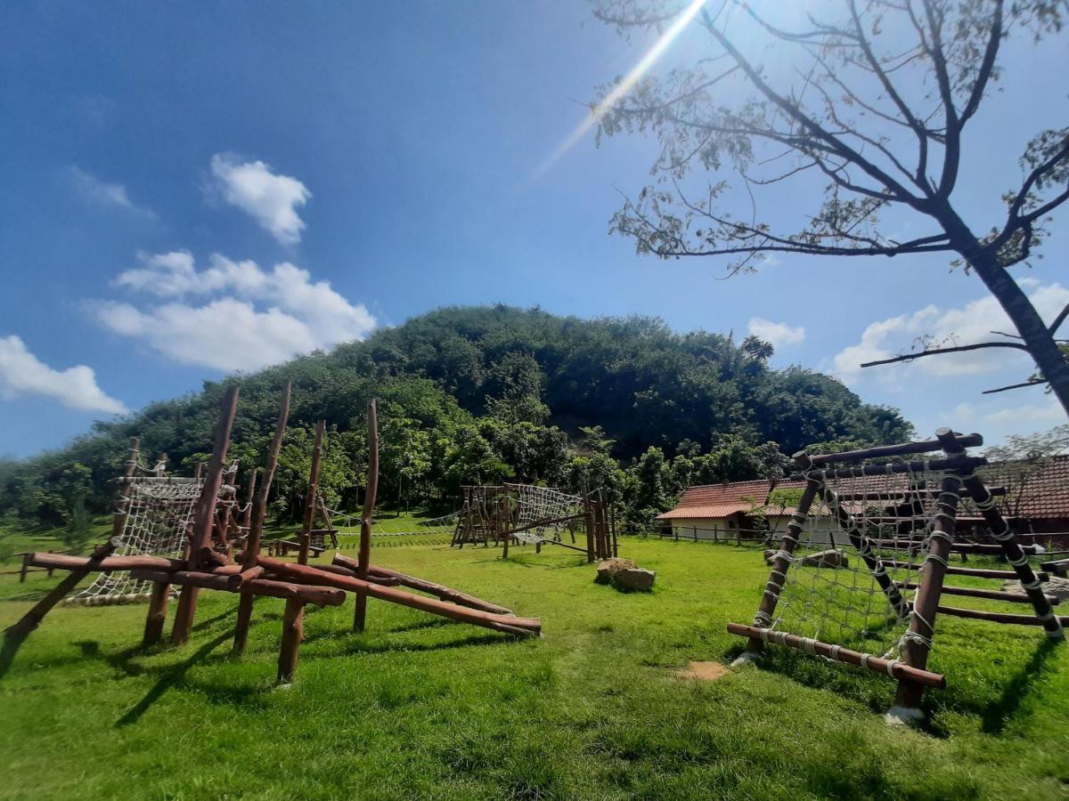 Seger Nusantara Pansiyon Kalisat Dış mekan fotoğraf
